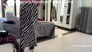 Fatma ile Her Telden ifşa Türbanlı Milf Youtube Katıl İfşa – 9 Ekim 2025
